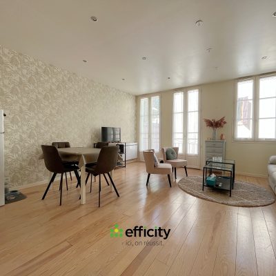 11100- NARBONNE – MAISON DE VILLE 80M2 – 2 CHAMBRES