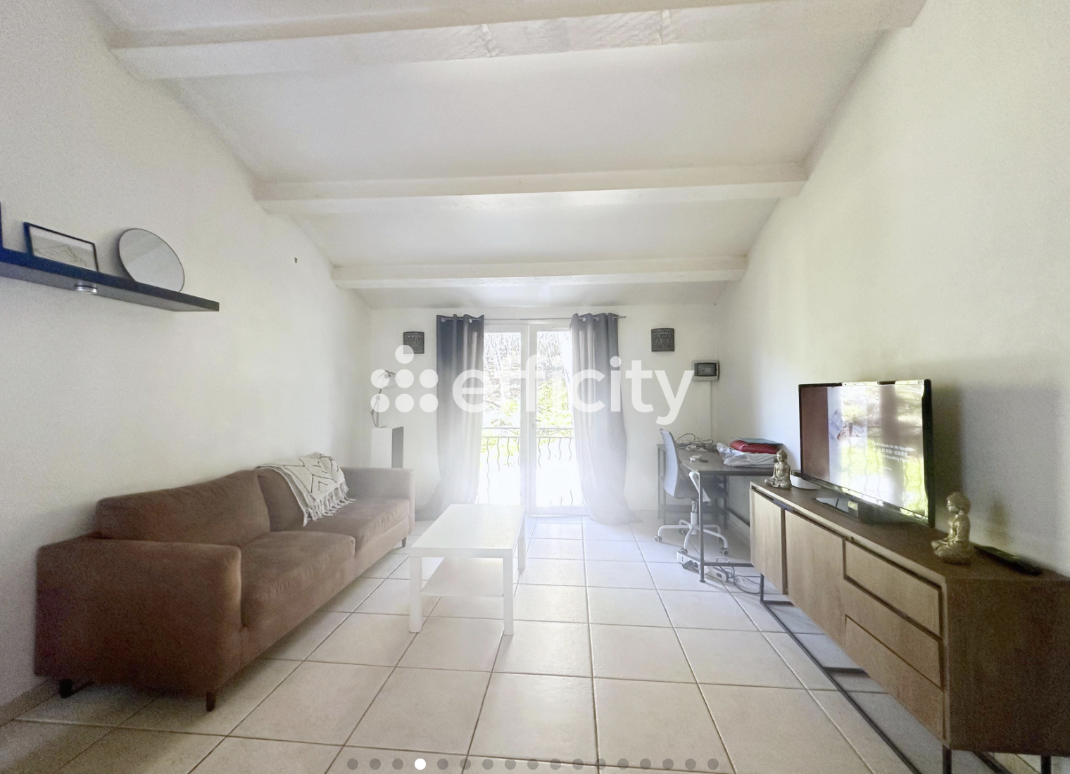 13240 SEPTEMES-LES-VALLONS – 3 PIÈCES – 2 CHAMBRES – GRANG GARAGE AMENAGEABLE – MAISON EN PIED DE COLINE AVEC TERRASSE – LUMINEUX – CALME ABSOLU – JARDIN – PARKING – Image 4