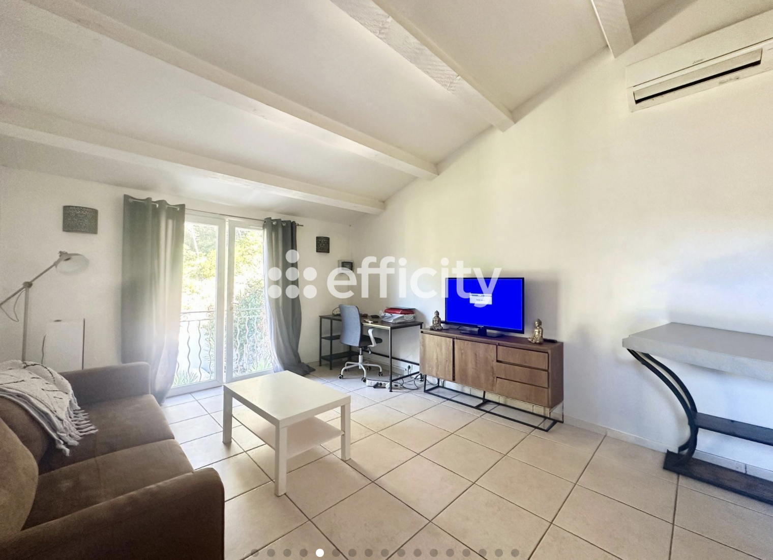 13240 SEPTEMES-LES-VALLONS – 3 PIÈCES – 2 CHAMBRES – GRANG GARAGE AMENAGEABLE – MAISON EN PIED DE COLINE AVEC TERRASSE – LUMINEUX – CALME ABSOLU – JARDIN – PARKING – Image 2