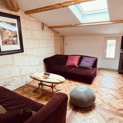 MAISON BOURGEOISE EN PIERRE 209 m2- 34400 – ENTRE-VIGNES – SAINT CHRISTOL – 3 APPARTEMENTS – TERRASSE – RÉNOVATION INTÉGRALE 2025 – CHARME & AUTHENTICITÉ – FORT POTENTIEL LOCATIF