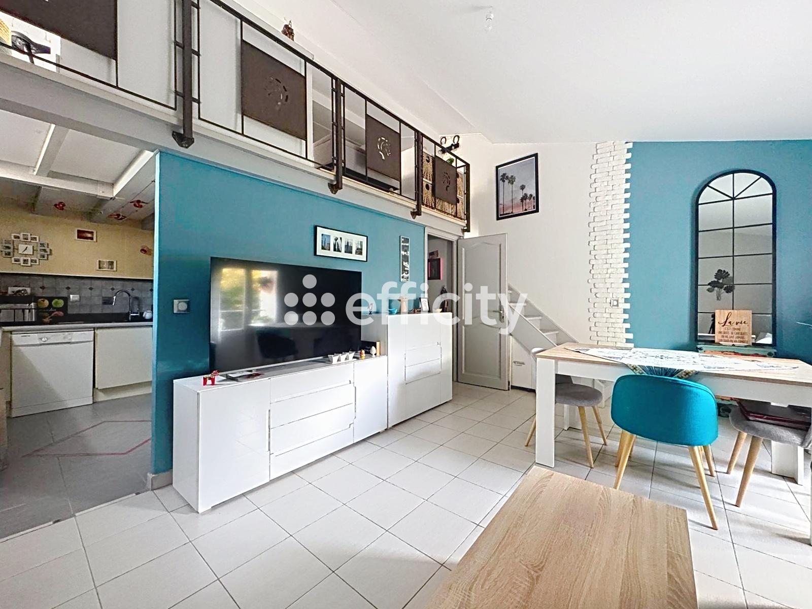 13770 – VENELLES – CENTRE-VILLE – 2 PIÈCES – 1 CHAMBRE – 53.0 m² – APPARTEMENT LUMINEUX AVEC EXCELLENTE EXPOSITION OUEST – Image 2