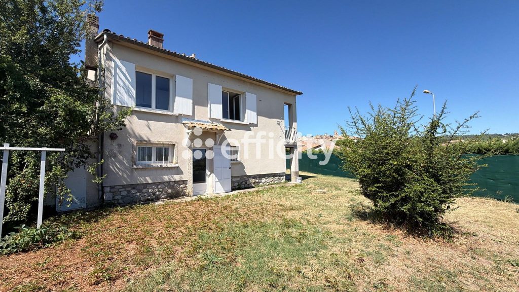 Maison 6 pièces - 113 m² - Pierrevert